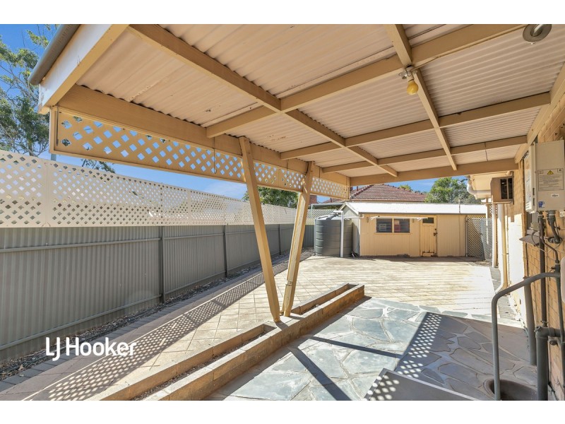 6 Coleridge Crescent, Clearview SA 5085