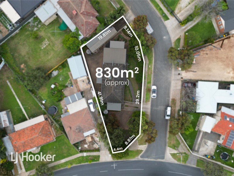 6 Coleridge Crescent, Clearview SA 5085