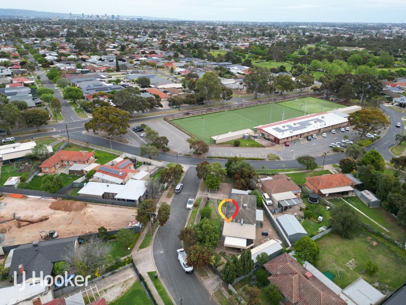 6 Coleridge Crescent, Clearview SA 5085