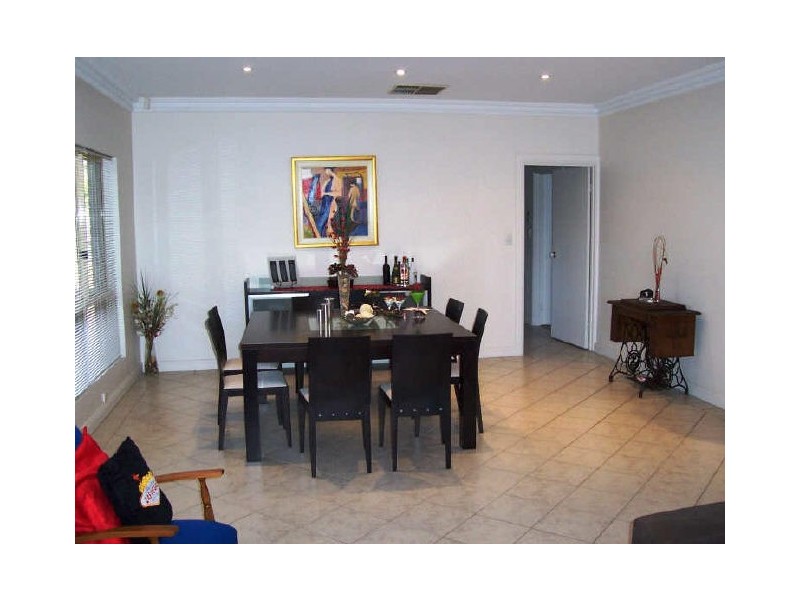 61 Barnes Road, Glynde SA 5070