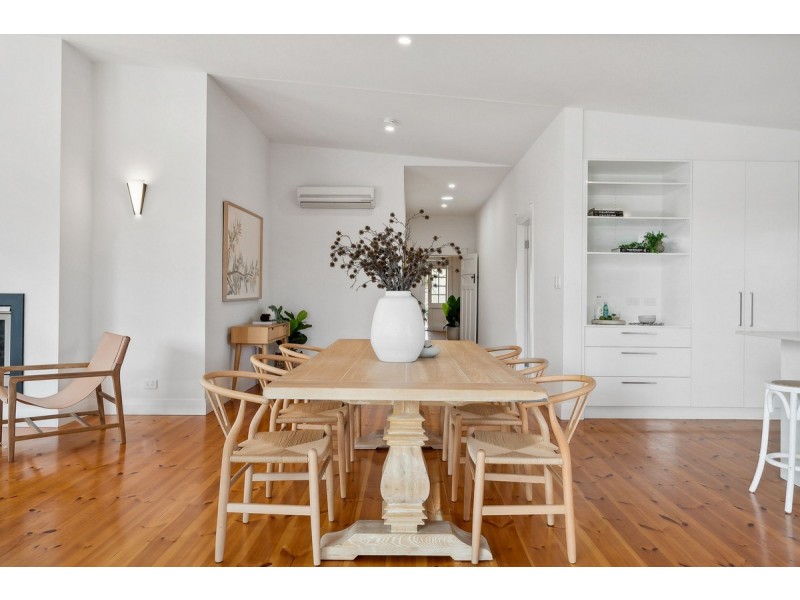 61 Canterbury Avenue, Trinity Gardens SA 5068