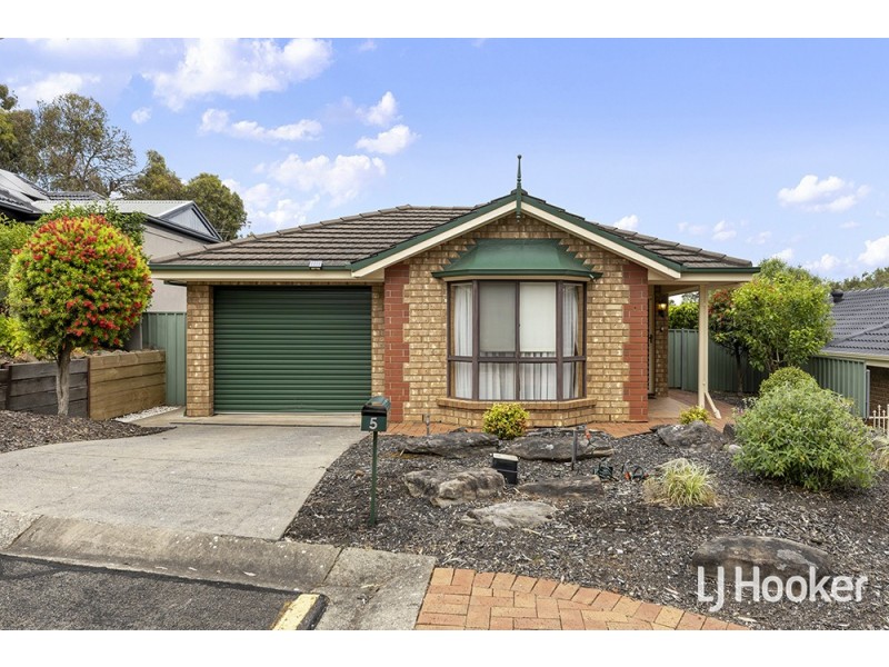 5 Burton Mews, Aberfoyle Park SA 5159