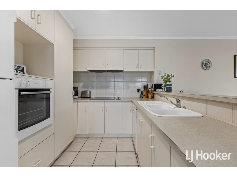 5 Burton Mews, Aberfoyle Park SA 5159