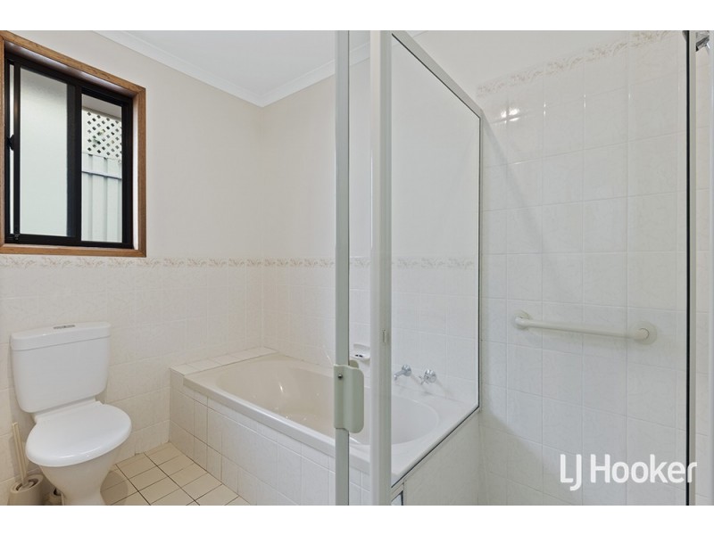 5 Burton Mews, Aberfoyle Park SA 5159