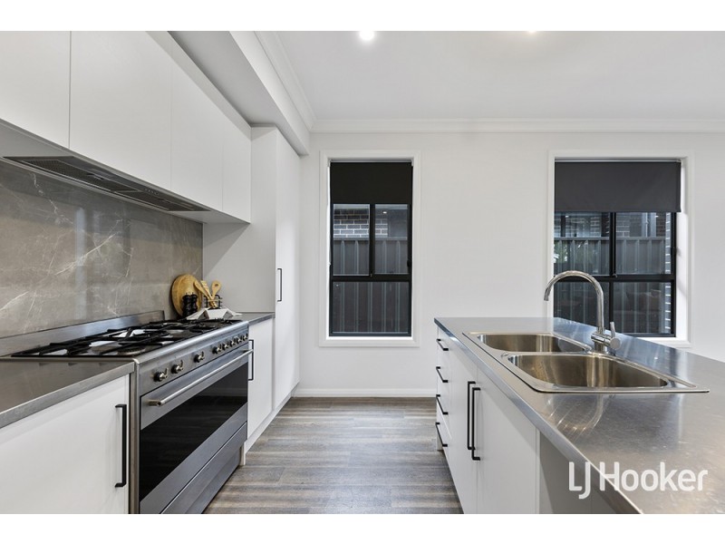 31 & 31A Christopher Road, Christie Downs SA 5164