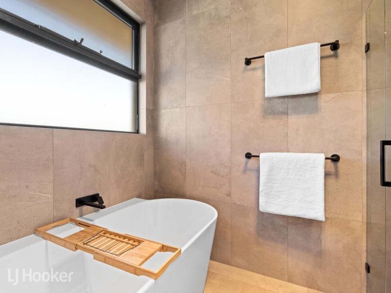 34 Yarrabee Road, Greenhill SA 5140