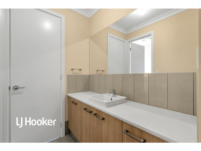 11 Craven Drive, Mount Barker SA 5251