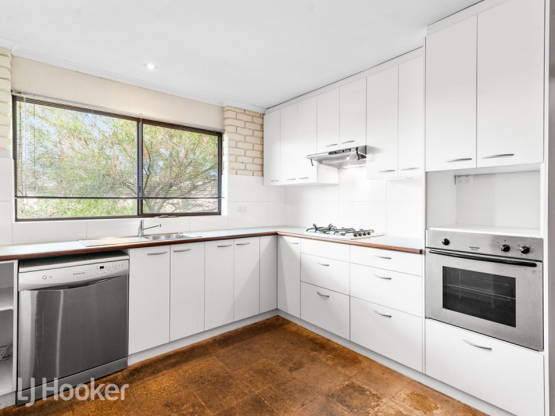 61 Commercial Road, Port Noarlunga South SA 5167