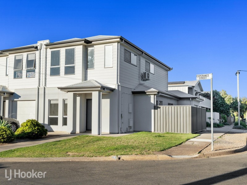 1 Esperance Street, Port Noarlunga South SA 5167