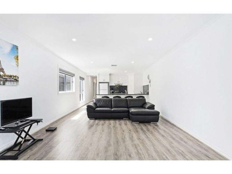 3A Penelope Avenue, Valley View SA 5093