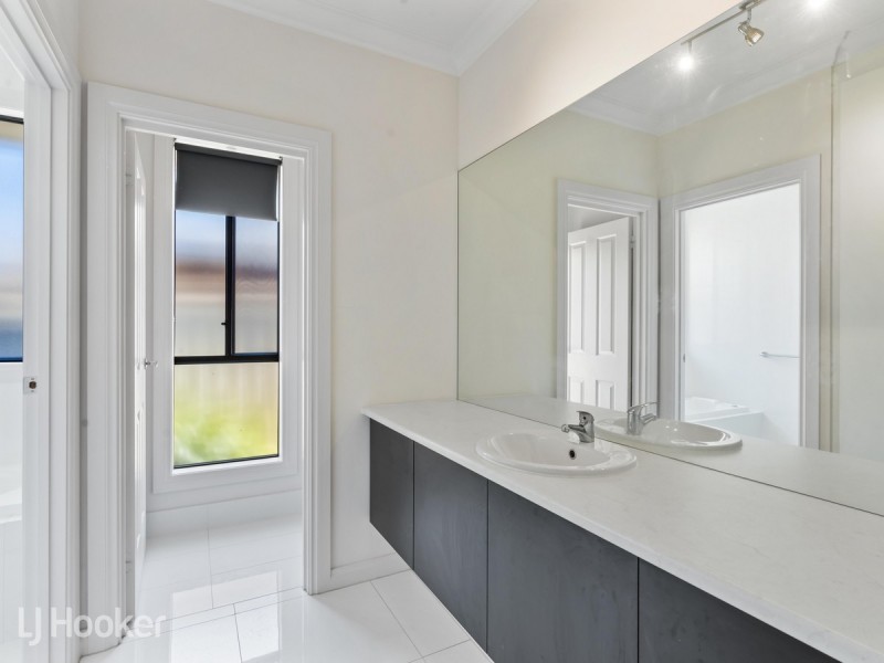 1 Dally Road, Gilles Plains SA 5086