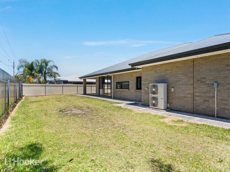 1 Dally Road, Gilles Plains SA 5086
