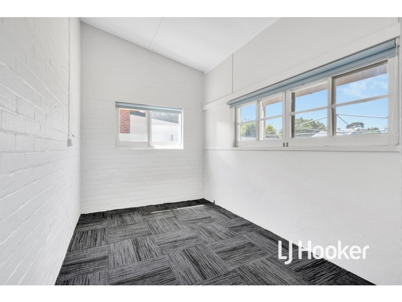 8 Victoria Street, Glandore SA 5037