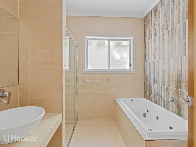 19A Sandra Avenue, Rostrevor SA 5073