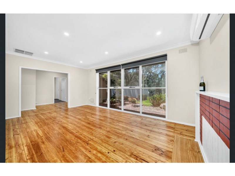 1 Catherine Drive, Redwood Park SA 5097