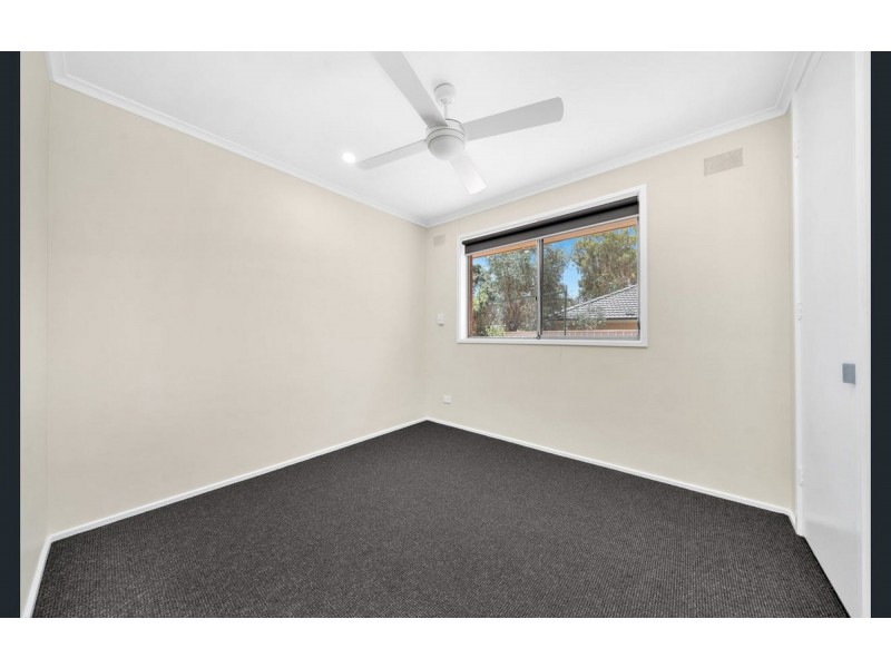 1 Catherine Drive, Redwood Park SA 5097