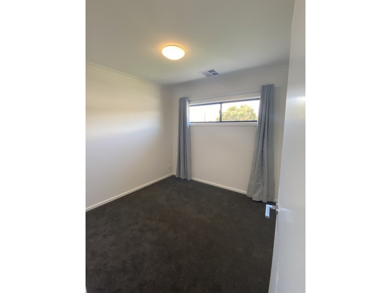 2/2 Lorenz Street, Campbelltown SA 5074