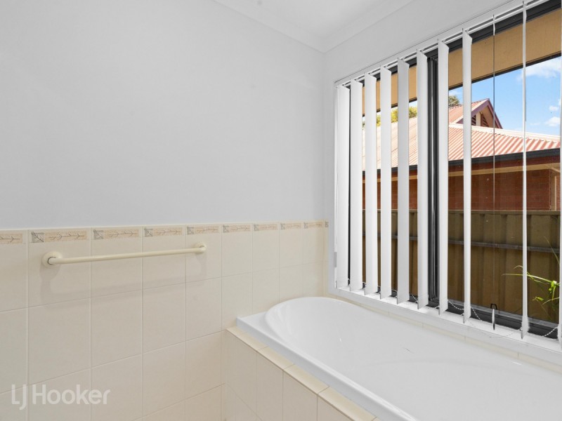 1/24 Spains Road, Salisbury Downs SA 5108