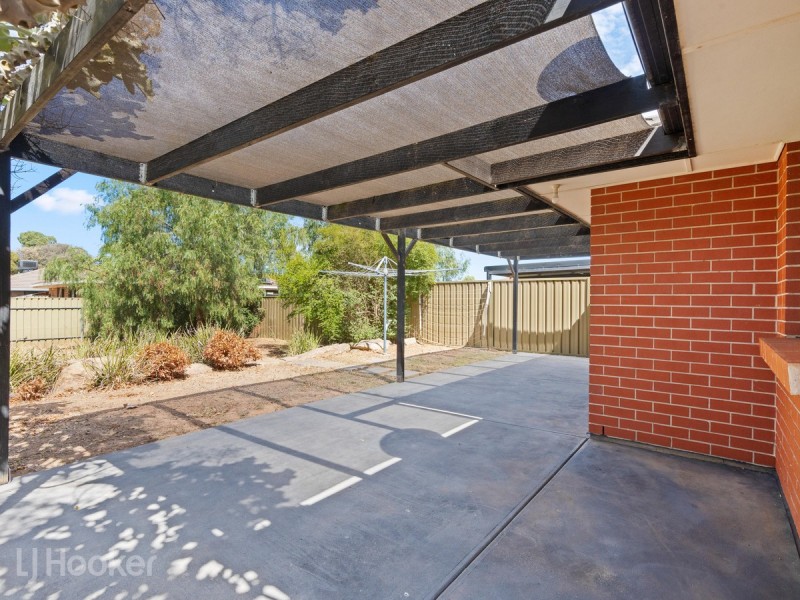 1/24 Spains Road, Salisbury Downs SA 5108