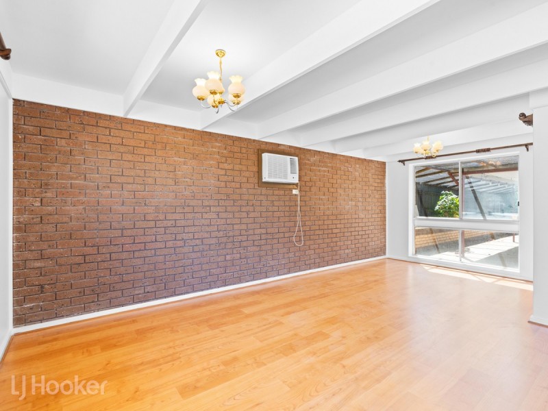 30 Robert Arnold Avenue, Valley View SA 5093