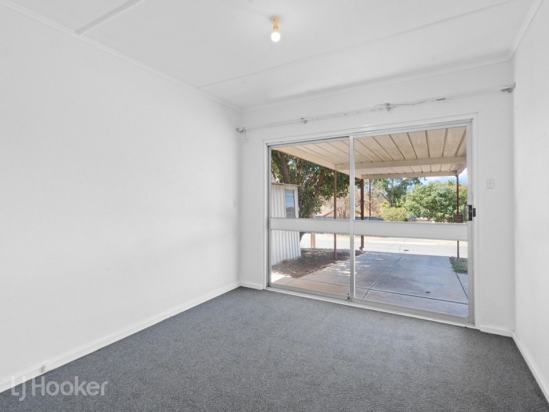 30 Robert Arnold Avenue, Valley View SA 5093