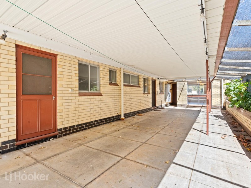 30 Robert Arnold Avenue, Valley View SA 5093