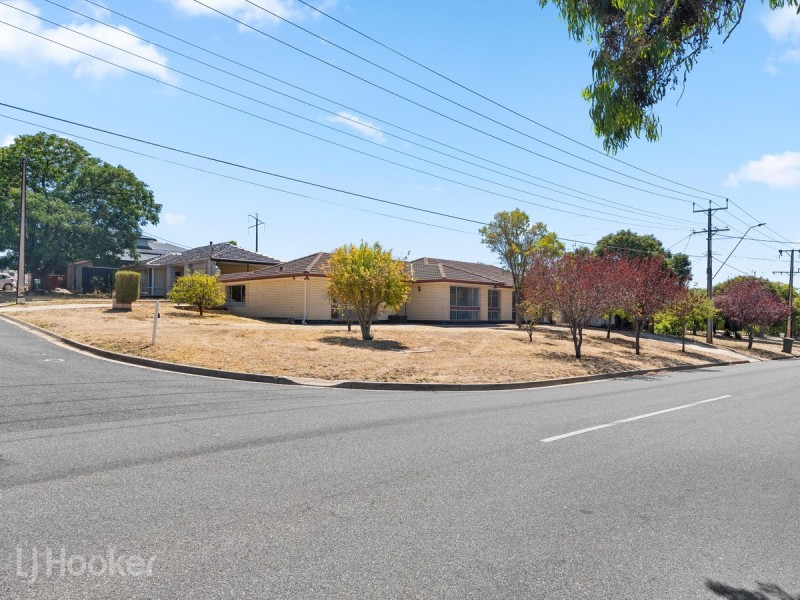30 Robert Arnold Avenue, Valley View SA 5093