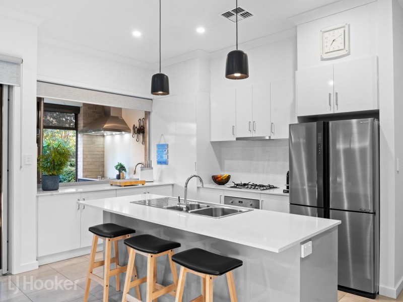 8A Avoca Street, Dernancourt SA 5075