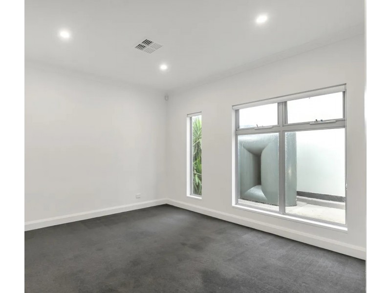 2/314 Military Road, Semaphore Park SA 5019