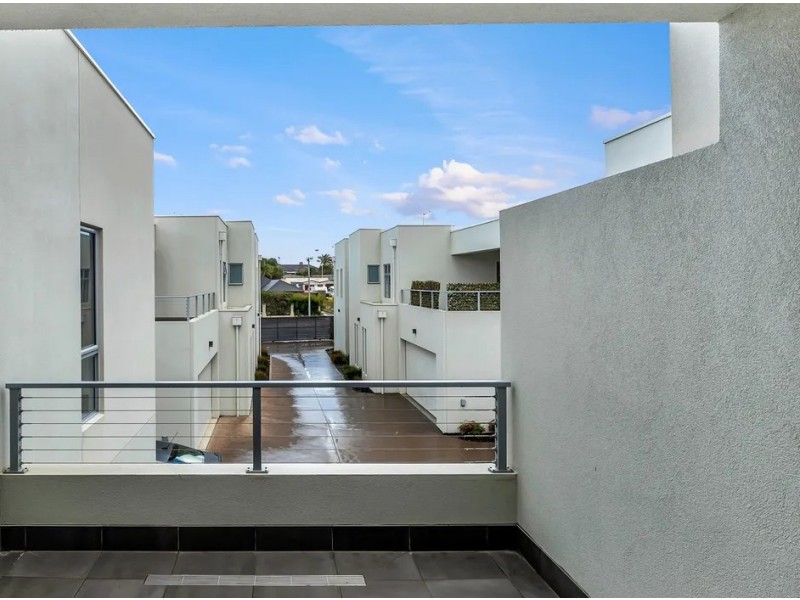 2/314 Military Road, Semaphore Park SA 5019