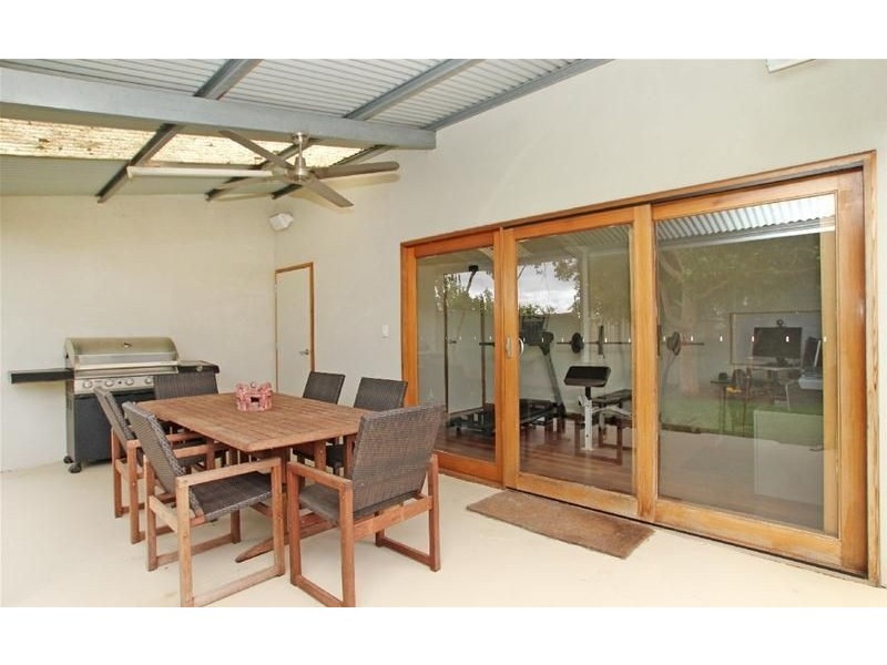 27 Waratah Street, Seacliff SA 5049