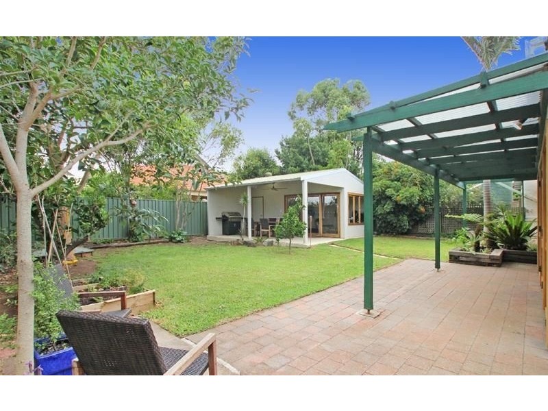 27 Waratah Street, Seacliff SA 5049