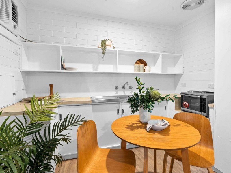 14/1 CAMERON Avenue, Gilles Plains SA 5086