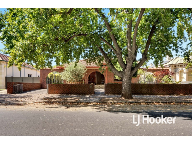 9 Third Avenue, St Peters SA 5069
