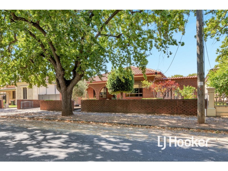 9 Third Avenue, St Peters SA 5069