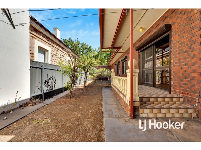 9 Third Avenue, St Peters SA 5069