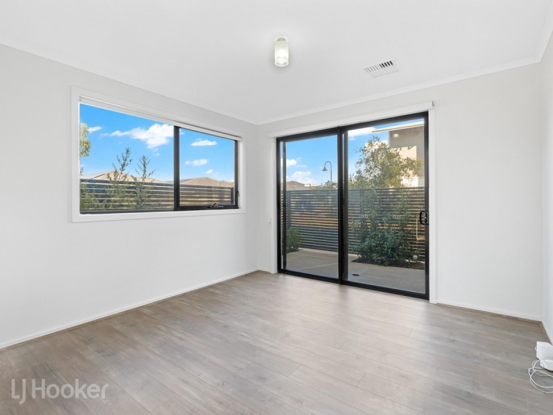 2 Reel Terrace, Munno Para SA 5115