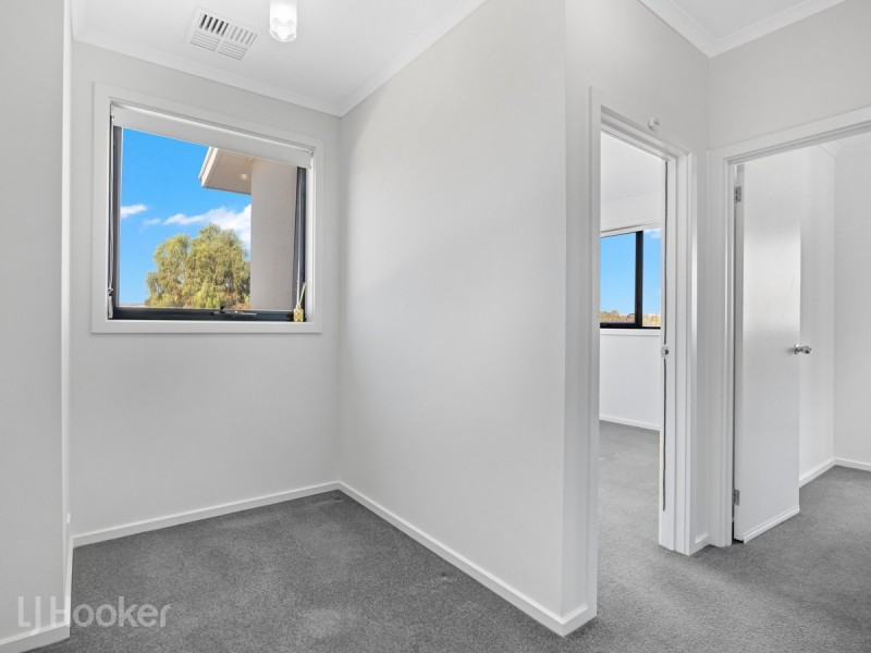 2 Reel Terrace, Munno Para SA 5115