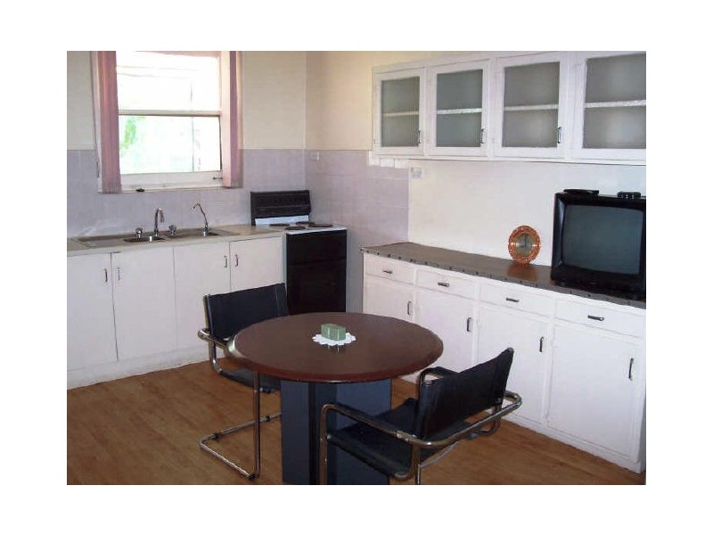 7 Barnes Road, Glynde SA 5070