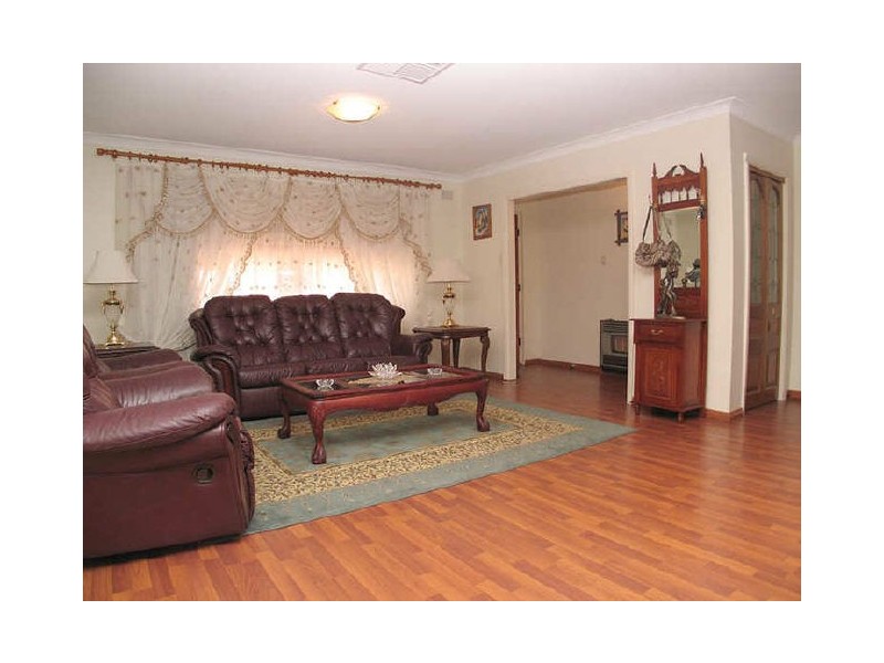 21 Rex Avenue, Gilles Plains SA 5086