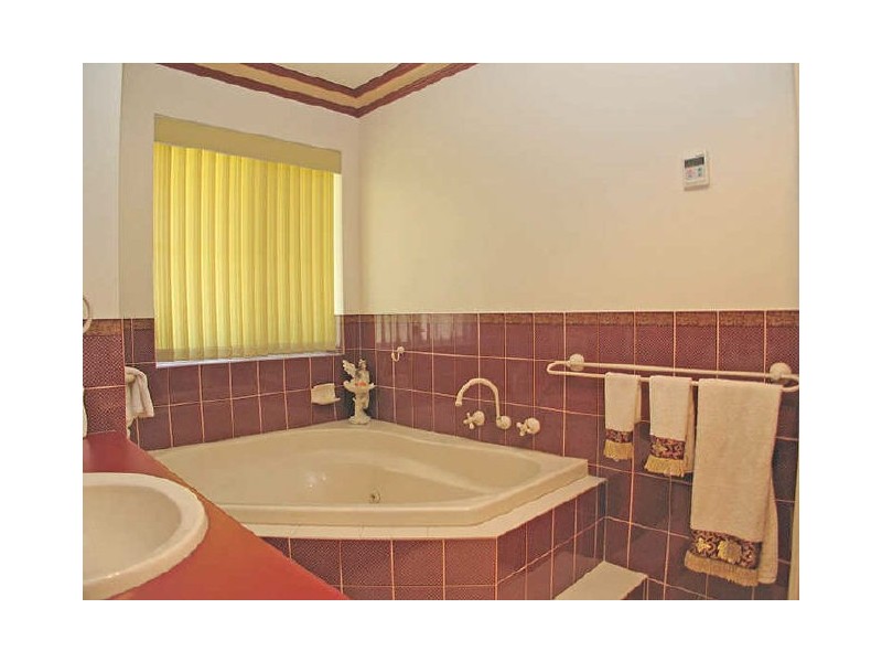 21 Rex Avenue, Gilles Plains SA 5086