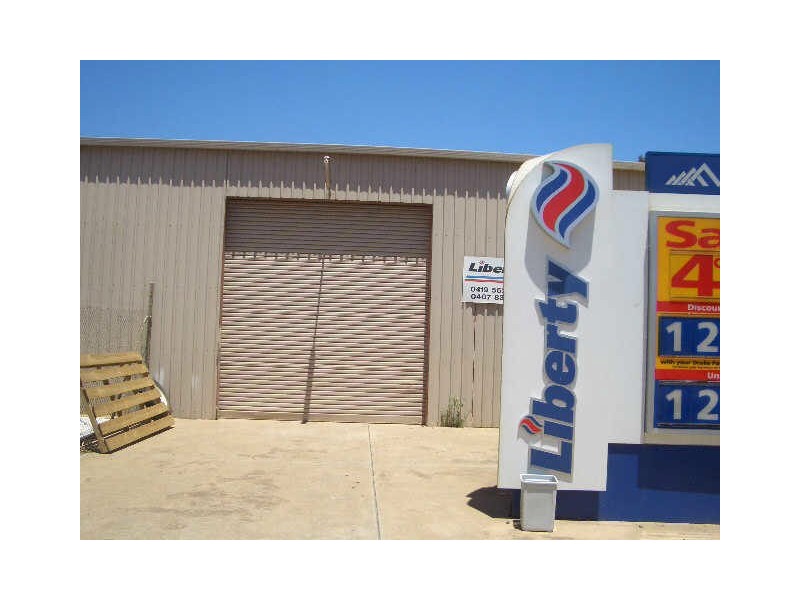 2/16 Staite Street, Wingfield SA 5013