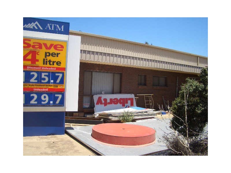 2/16 Staite Street, Wingfield SA 5013