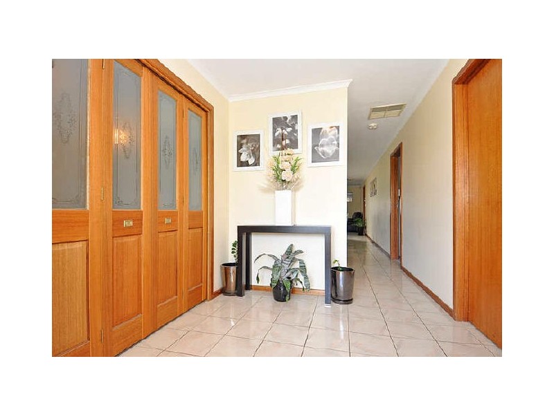 4 Michele Road, Paradise SA 5075