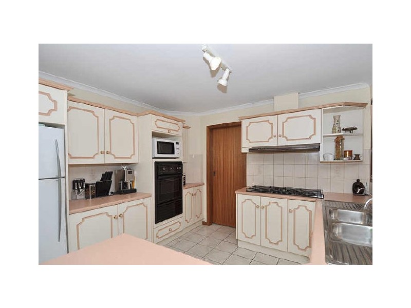 4 Michele Road, Paradise SA 5075