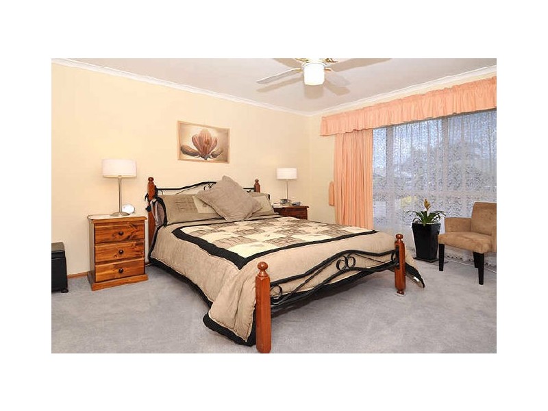 4 Michele Road, Paradise SA 5075