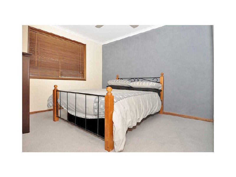 4 Michele Road, Paradise SA 5075