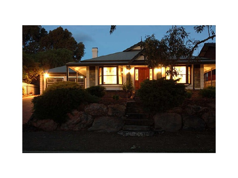 9 Warramunda Crescent, Banksia Park SA 5091