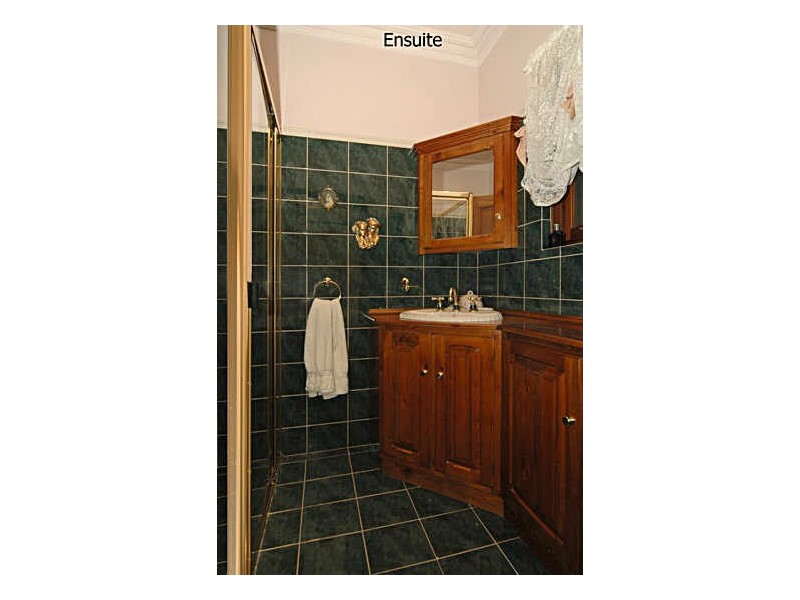 9 Warramunda Crescent, Banksia Park SA 5091