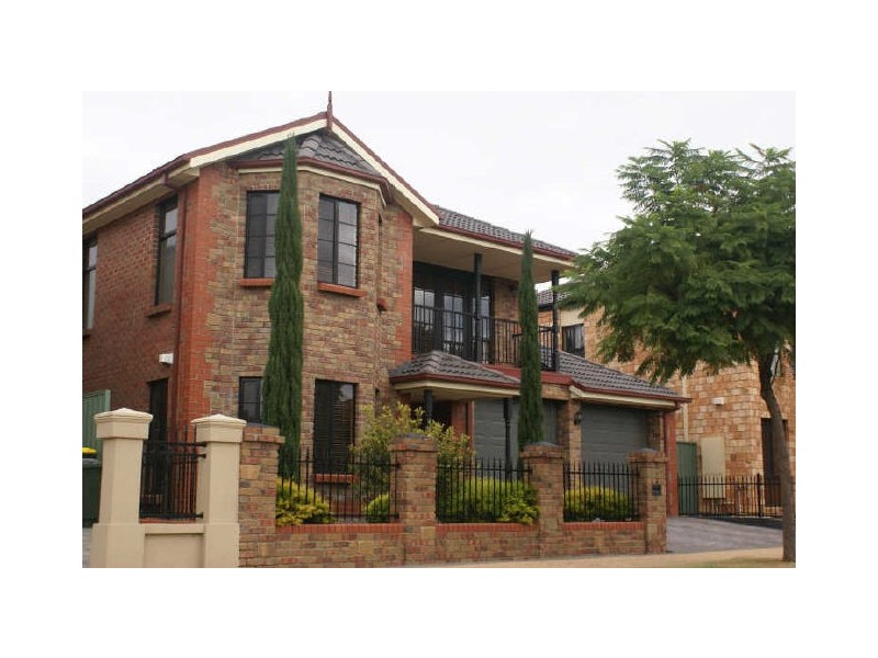 47 Lomond Circuit, Mawson Lakes SA 5095